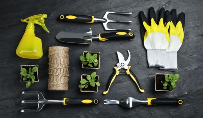 Top 7 Smart Gardening Tools You Should Know